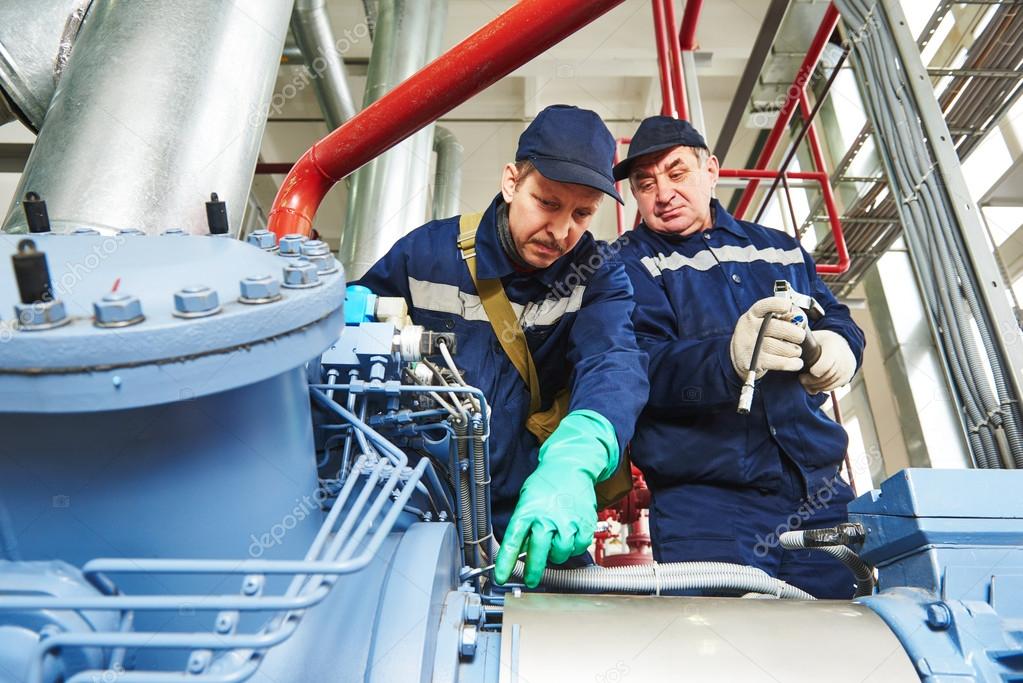 Compressor de ar com limpeza, troca de rolamentos e teste em funcionamento